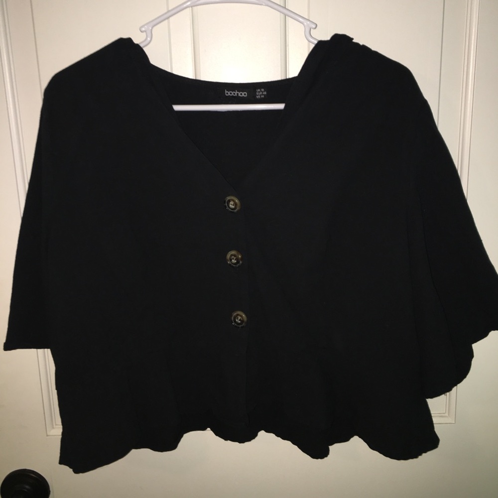 button up boohoo top